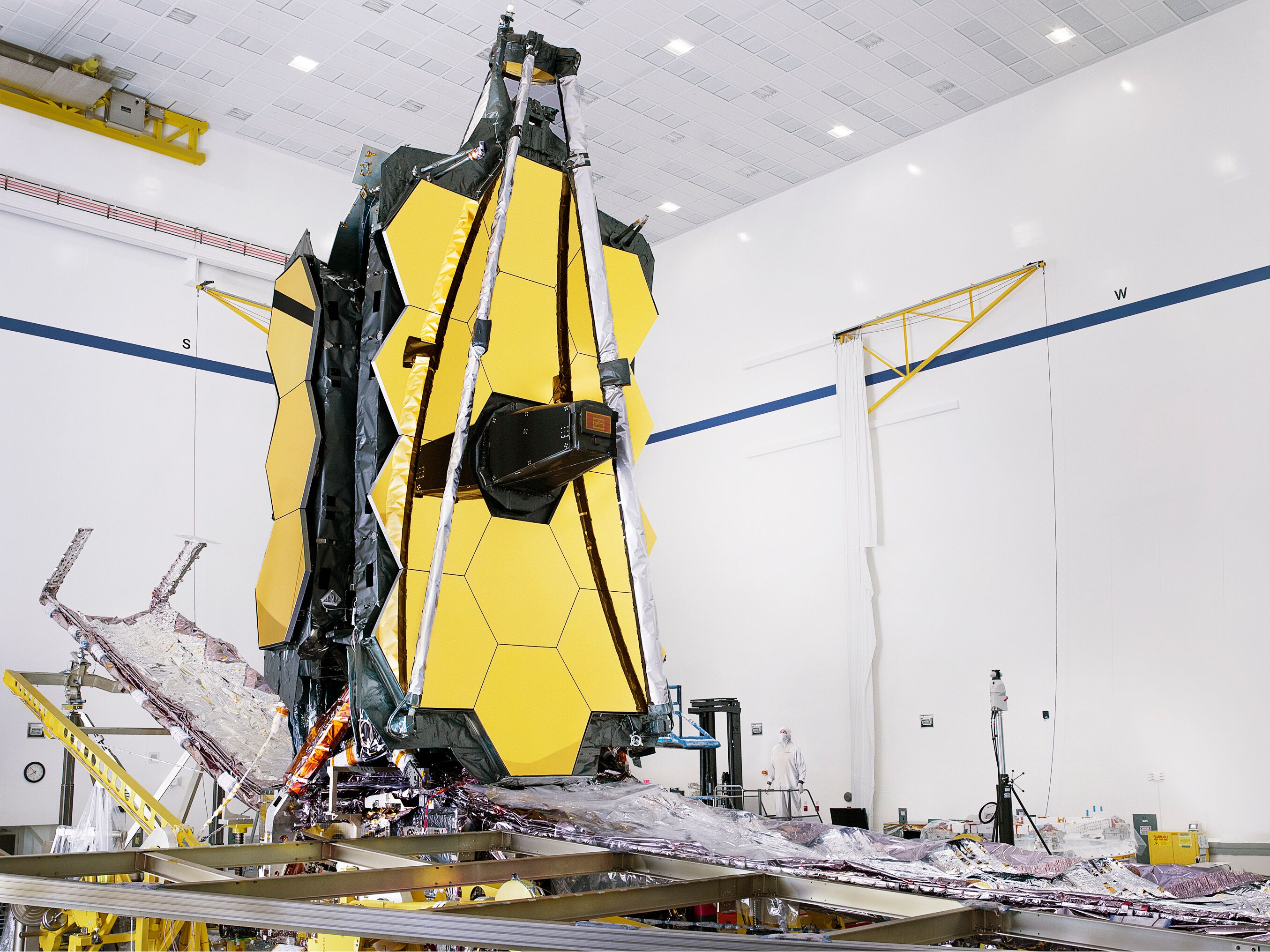 Video: Time lapse of NASA s James Webb space telescope assembly