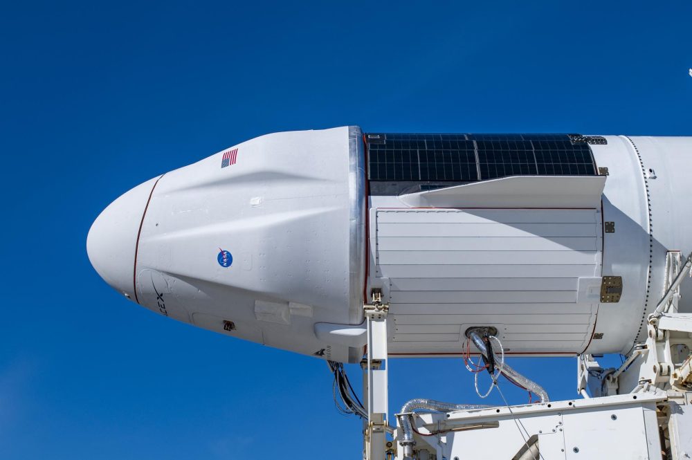 CRS-21: SpaceX Dragon 2 embarking on first flight, here's how it compares to the original cargo vessel