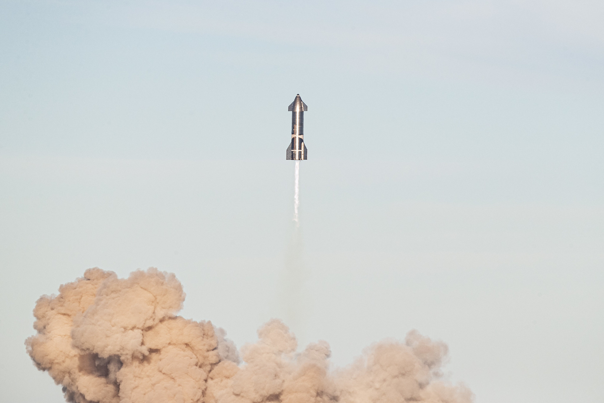 SpaceX Shares Up-close Photos From Starship SN8 High-altitude Flight ...