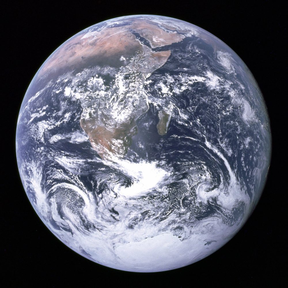 Humanity's important firsts in space