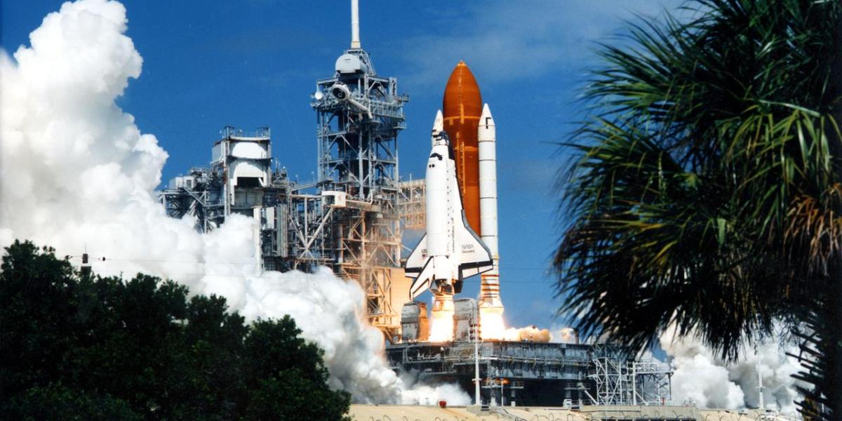 Launch of STS-25 Space Shuttle Discovery
