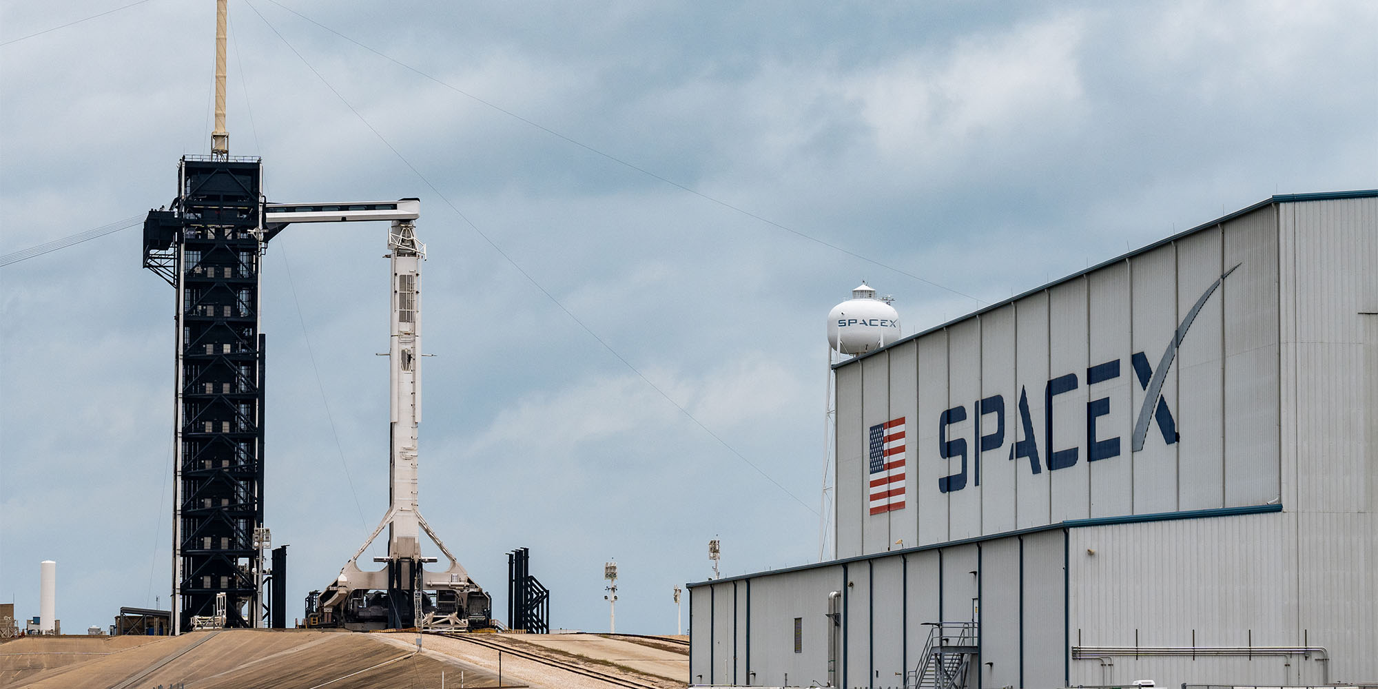 Falcon 9: SpaceX's Workhorse Reusable Rocket - Space Explored