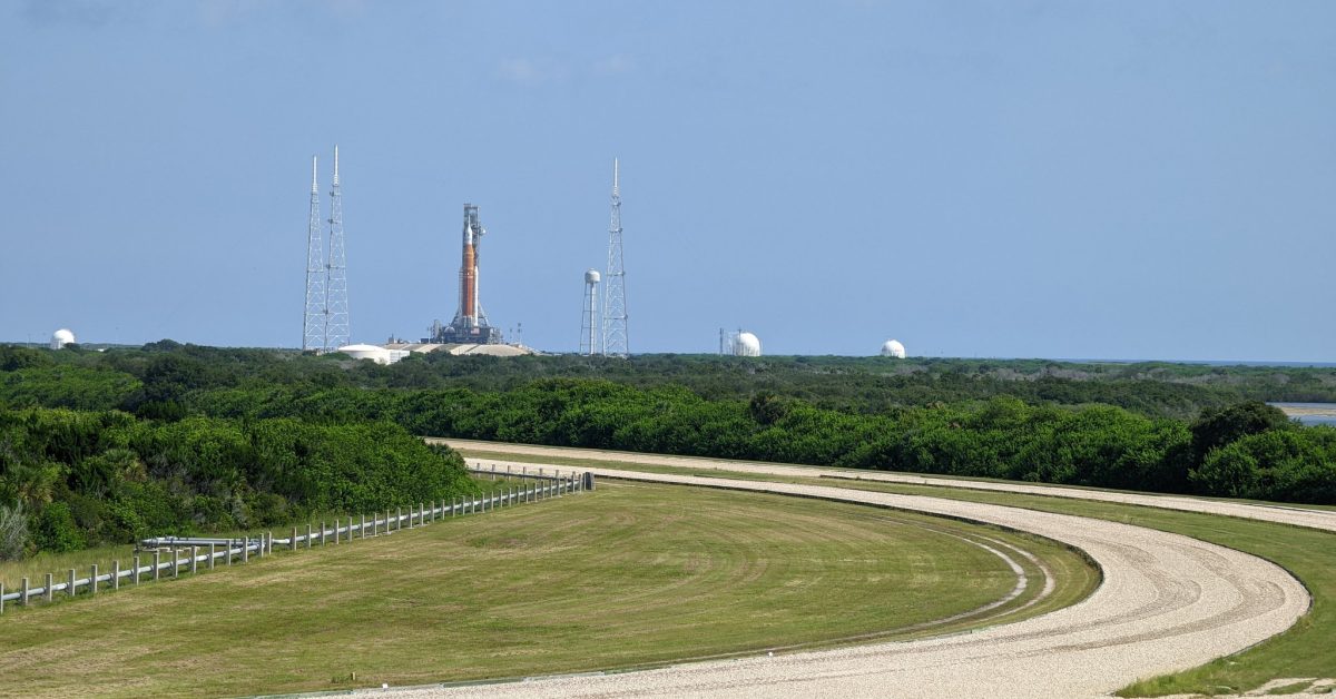 Artemis I rollout completed ahead of SLS debut launch