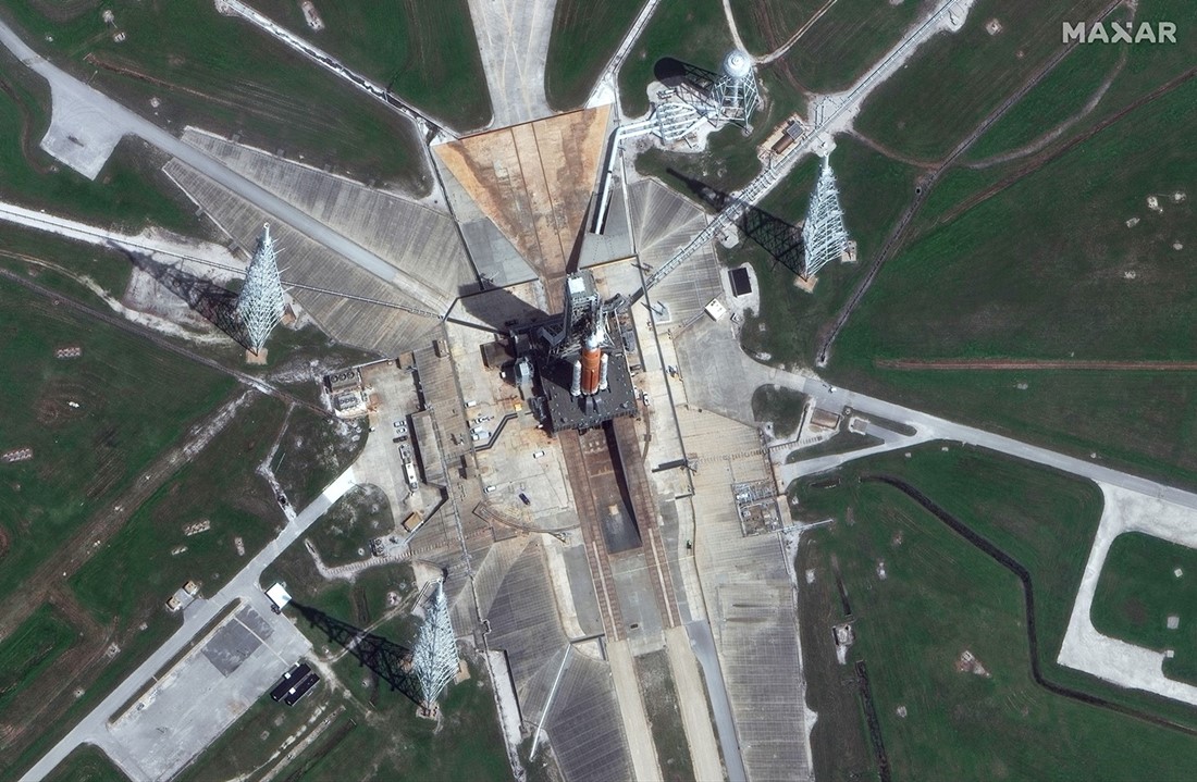 Maxar Artemis 1 Satellite Photos - Maxar Sls Rocket Artemis Launchpad