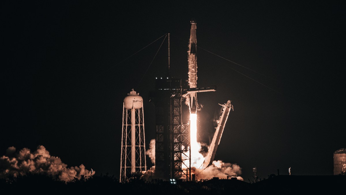 spacex launch of crew-6